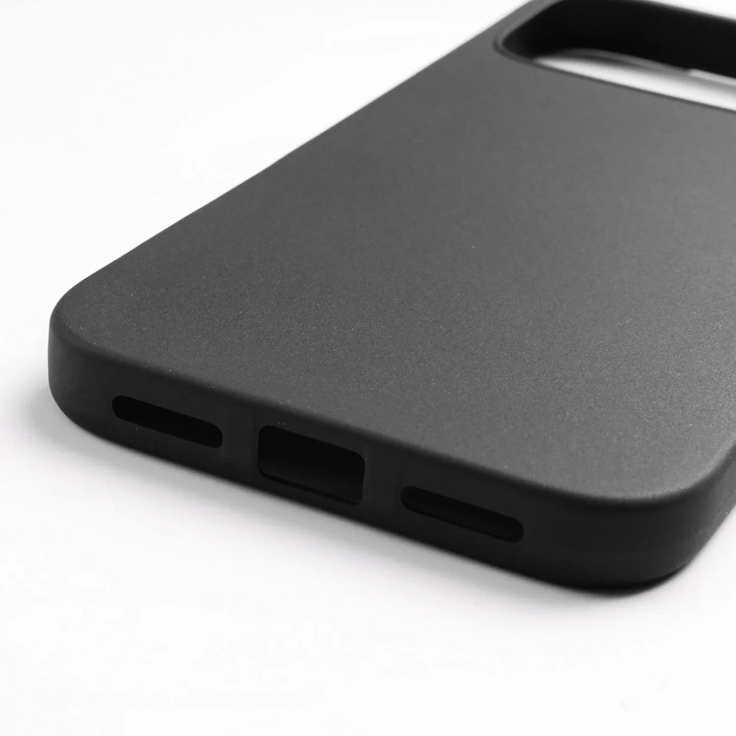 Soft TPU Matte Frosted Case for iPhone 17 Series – Slim, Scratch-Resistant Protective Cover