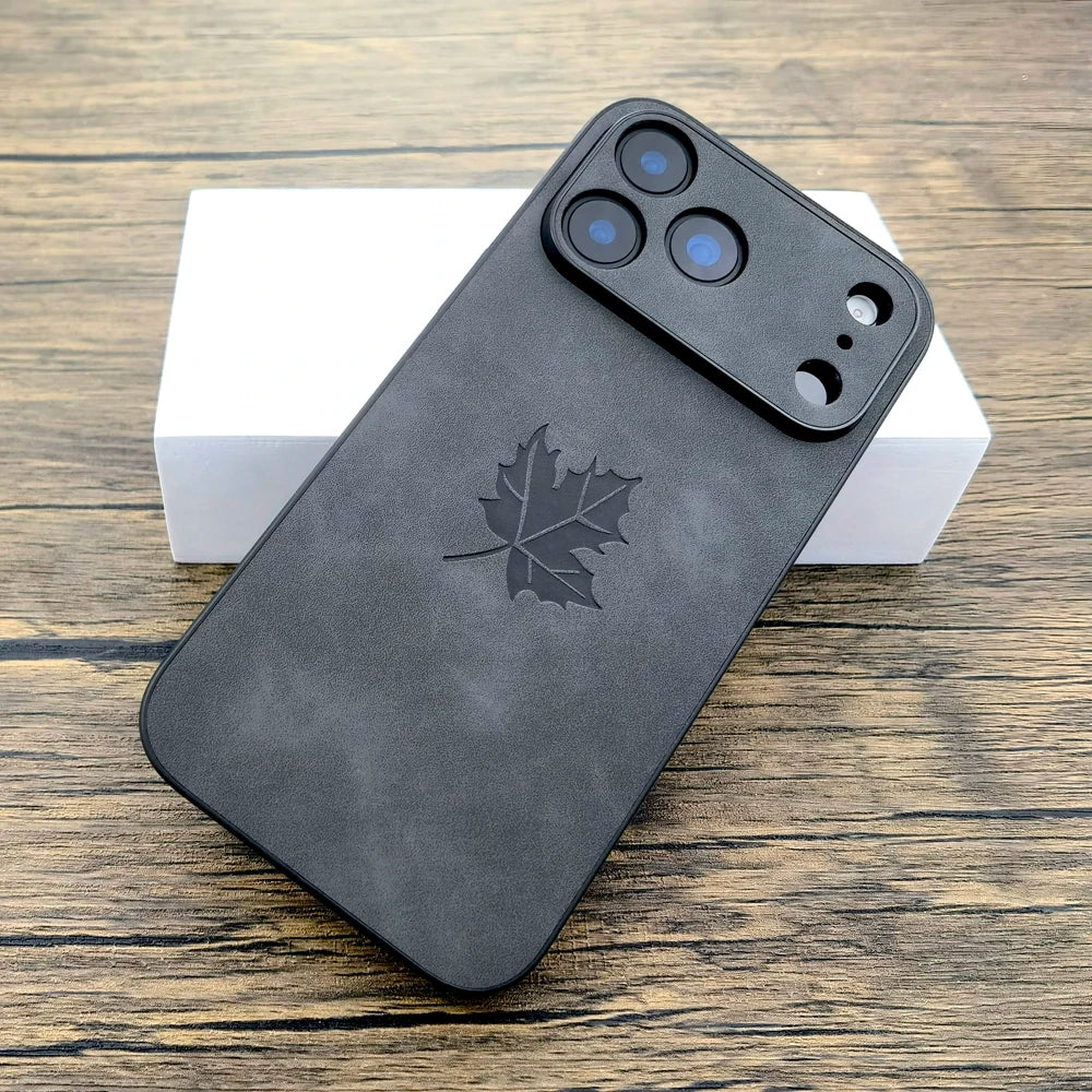 Luxury Leather Retra Case For iPhone 17 air  17Pro 17 pro max comfortable Touch Feeling As Skin Cover